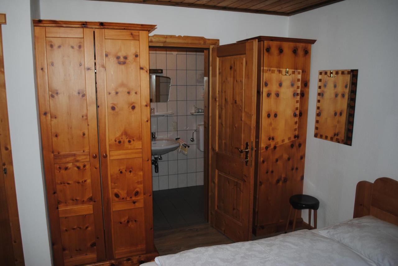 Pension Lachmayr Kaprun Rum bild